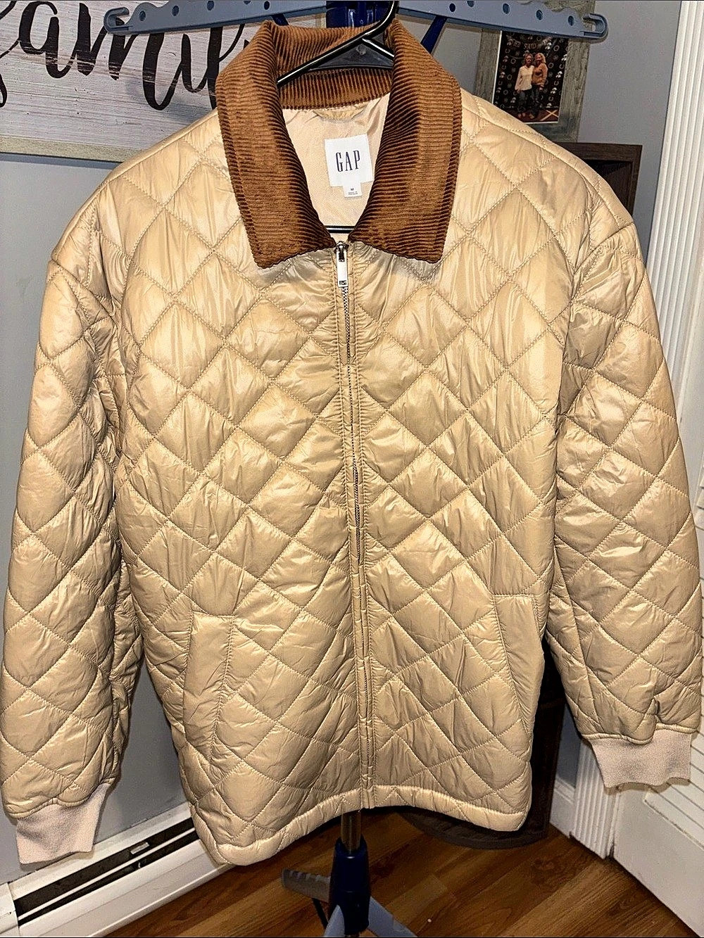 GAP Quilted Bomber Jacket in Beige & Brown, Medium